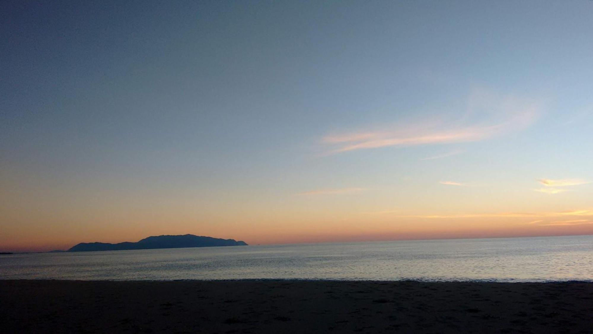 Beach House Into The Green! Preveza Eksteriør billede